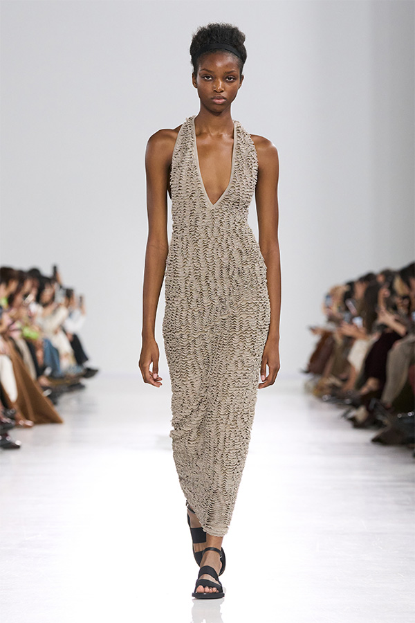 New Spring/Summer 2026 Runway Show: Modern Rococo - Max Mara